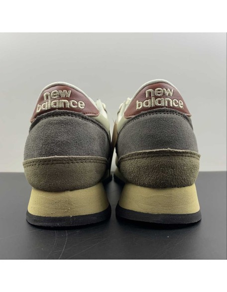 New Balance 730